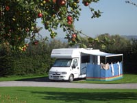 the orchard at the old oaks touring park